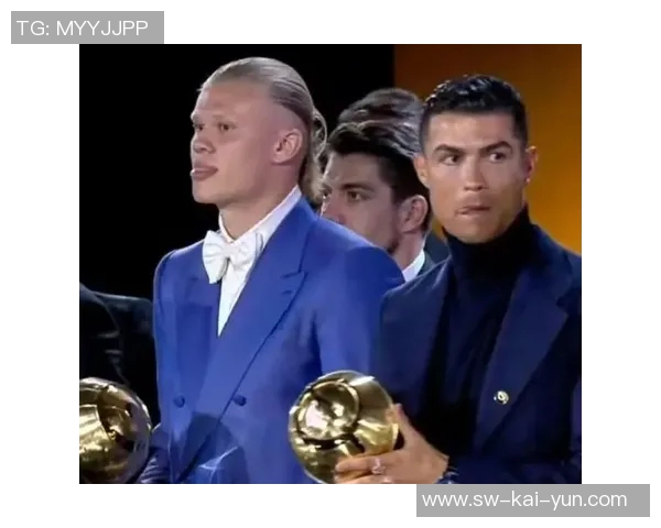 环足奖2025年度最佳球员15人候选：哈兰德在列，巴黎6人入选