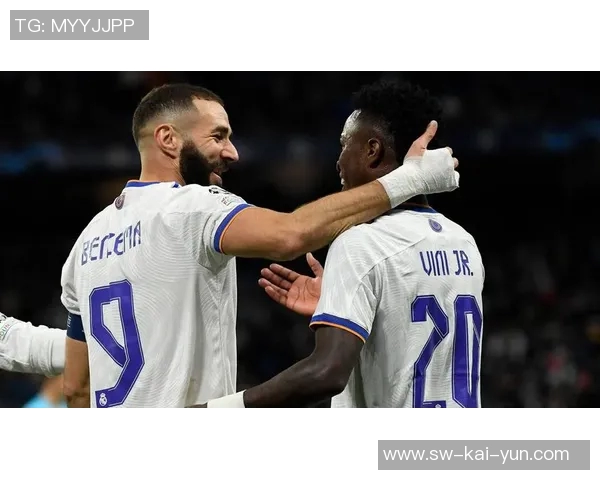 贝尔纳尔:球队目前状态极佳,非常渴望面对皇马的挑战 贝尔纳尔:球队目前状态极佳,非常渴望面对皇马的挑战